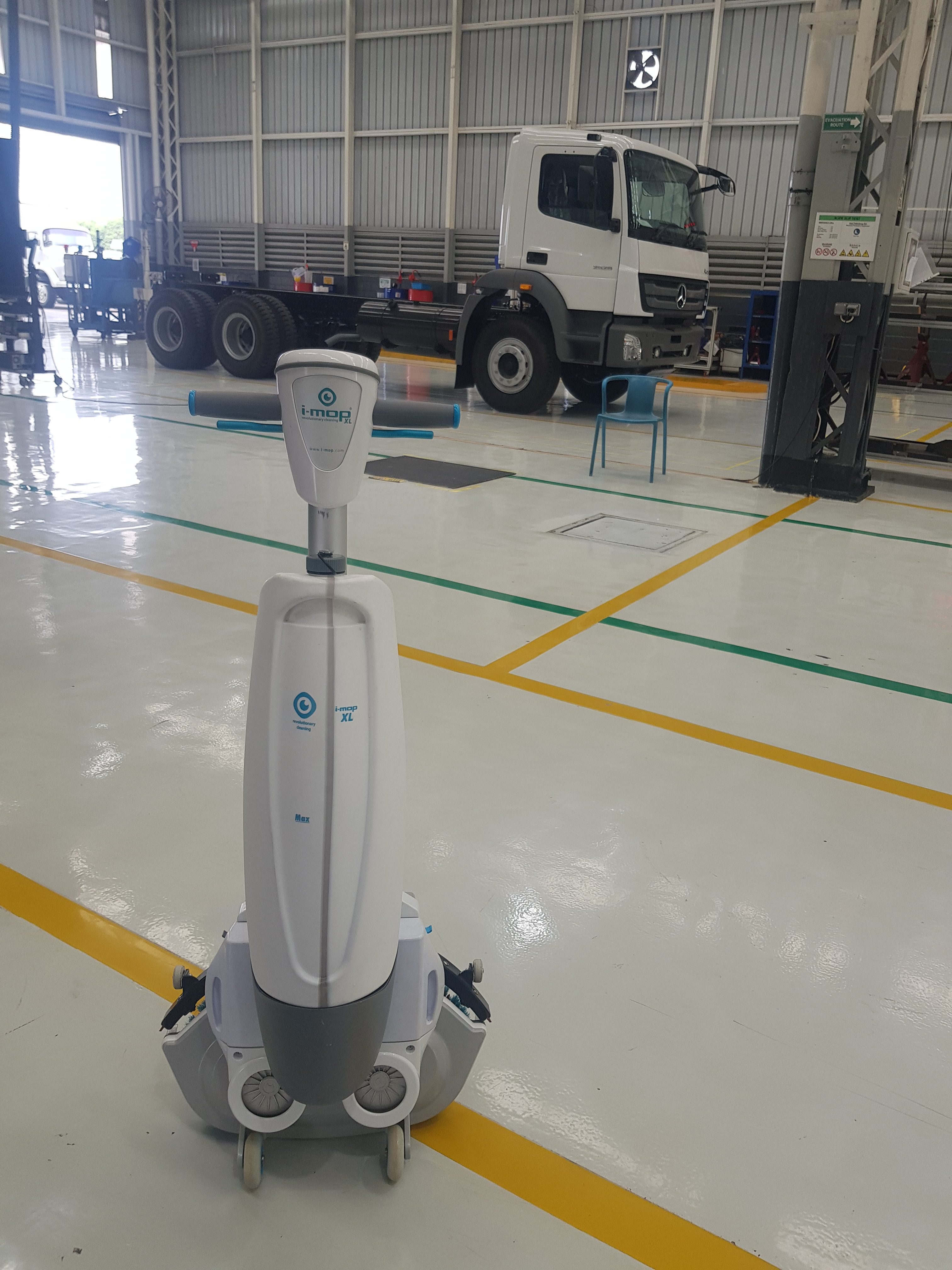 i-mop xl adhya graha kencana factory